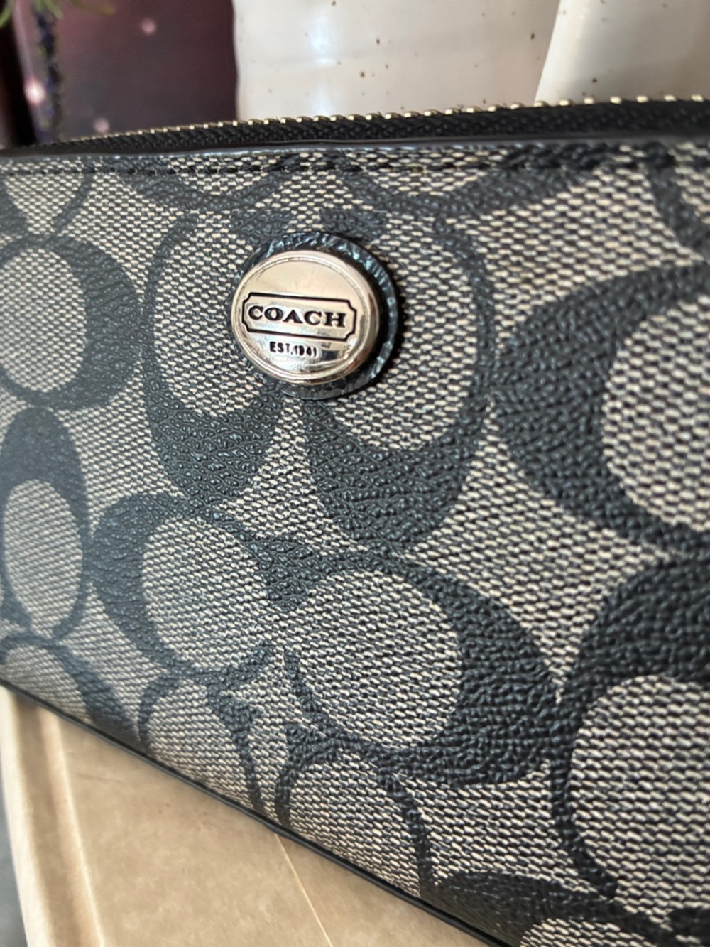 Coach Peyton Signature Zip-Around Wallet - Picture 3 of 9